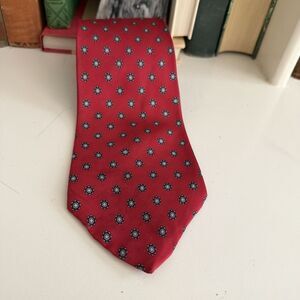 Hardy Amies Geometric Medallion 100% Silk Red Tie 59 X 3.75”